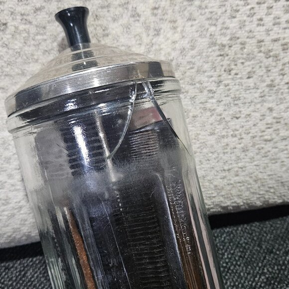 Vintage Barbicide Disinfectant Jar w/ combs - Picture 4 of 6